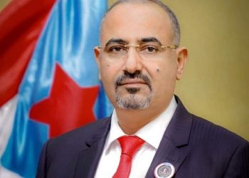 توترات عسكرية وسياسية تطير بالانتقالي إلى عدن