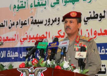وزير دفاع صنعاء للتحالف: أنتم على موعد مع نيران الجحيم اليمنية