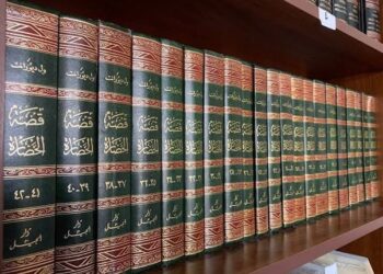 ما هي أهم الكتب والموسوعات في تاريخ العالم؟