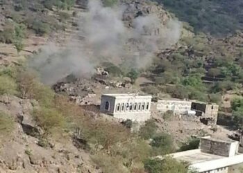 انفجار مواجهات بين قبيلتي الحذيفي والحاتمي وسقوط 4 قتلى و6 جرحى في العدين باب