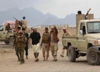 قيادي بارز مدعوم من التحالف يقوم بالسطو على أرضية في عدن