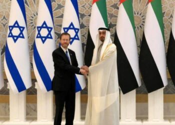 الإمارات تدعو للقضاء على حماس والسلام مع “إسرائيل”