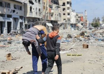 غزة..  العشرات بين شهيد ومصاب جراء استهداف إسرائيلي مباشر خلال انتظارهم شاحنات المساعدات في دوار الكويت